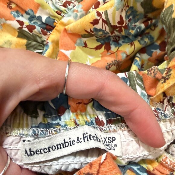 Abercrombie & Fitch Smocked Mini Dress Tiered Floral Cottagecore XSP - Picture 3 of 7